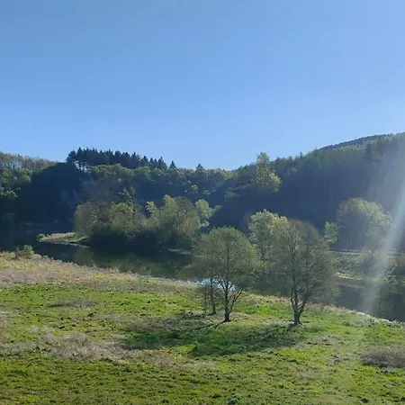 Mit Seeblick In Ahauser Stausee Sauerland * אטנדורן